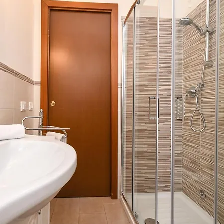 Luna Apartment Sirmione
